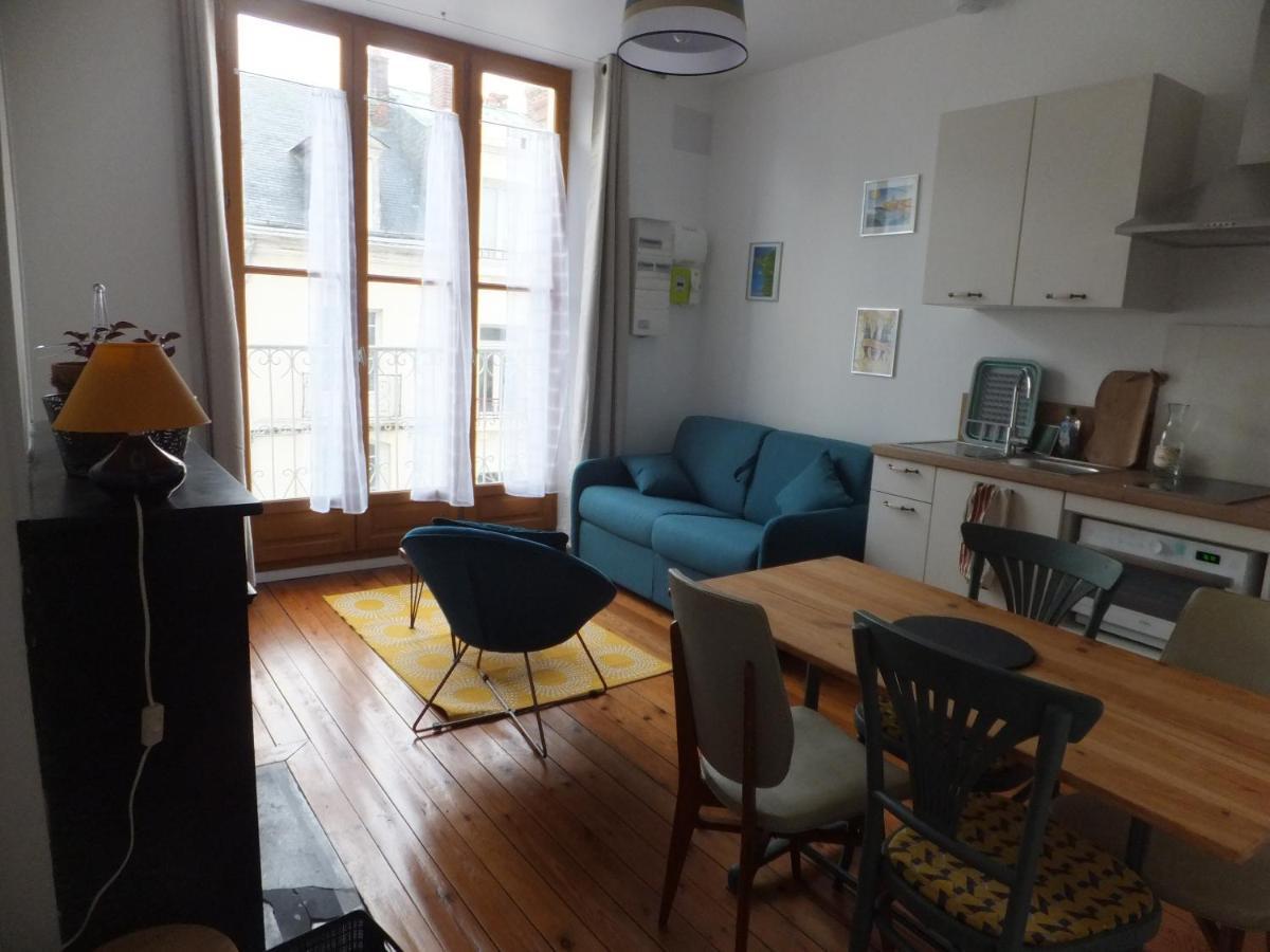 דייפ L'Etablissement Toimoinou, Hyper-Centre, Vue Marche, Proche Mer 150M, Lits Faits A Votre Arrivee, Serviettes De Toilette, Menage, Inclu, Netflix, Accueil En Personne מראה חיצוני תמונה